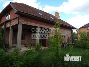 Дом 302м², 2-этажный, участок 10 сот.  