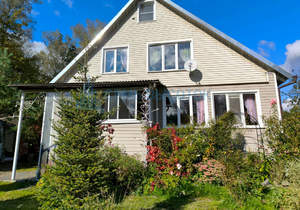 Дом 155м², 3-этажный, участок 9 сот.  