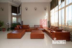 Дом 950м², 5-этажный, участок 15 сот.  