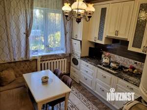 Дом 560м², 3-этажный, участок 15 сот.  