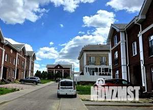 Таунхаус 135м&sup2;, 3-этажный, участок 1 сот.  