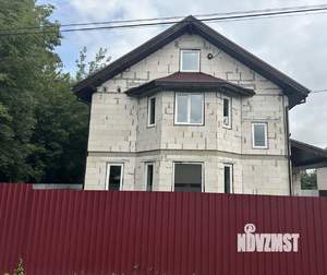 Коттедж 148м², 3-этажный, участок 7 сот.  