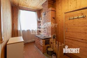 Дом 40м², 2-этажный, участок 6 сот.  