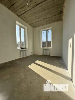 Коттедж 180м², 2-этажный, участок 7 сот.  