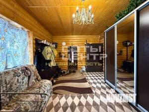 Коттедж 250м², 2-этажный, участок 10 сот.  