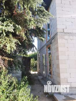 Коттедж 160м&sup2;, 3-этажный, участок 6 сот.  