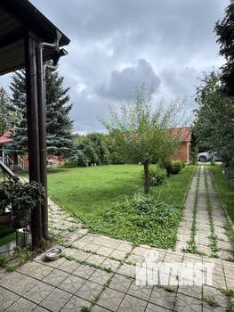 Коттедж 330м², 3-этажный, участок 16 сот.  