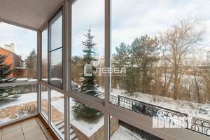 Дом 400м², 2-этажный, участок 15 сот.  