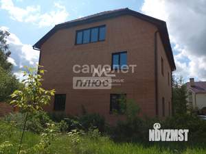 Дом 302м², 2-этажный, участок 10 сот.  