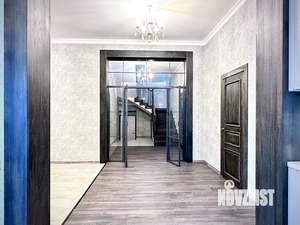 Коттедж 404м², 2-этажный, участок 13 сот.  