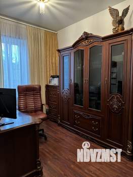 Дом 210м², 2-этажный, участок 9 сот.  