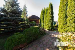 Дом 286м&sup2;, 2-этажный, участок 10 сот.  