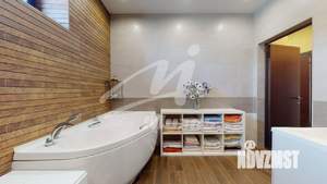 Дом 333м², 4-этажный, участок 12 сот.  