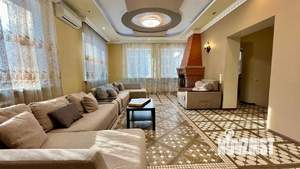 Дом 273м², 3-этажный, участок 12 сот.  