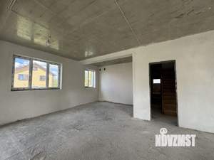 Дом 261м&sup2;, 2-этажный, участок 8 сот.  