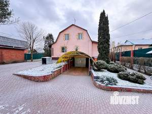 Дом 200м&sup2;, 2-этажный, участок 15 сот.  