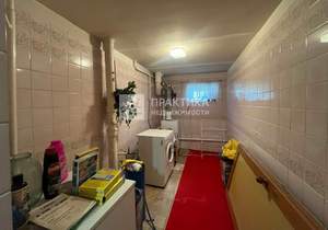 Дом 275м², 3-этажный, участок 6 сот.  