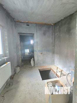 Дом 300м², 3-этажный, участок 6 сот.  
