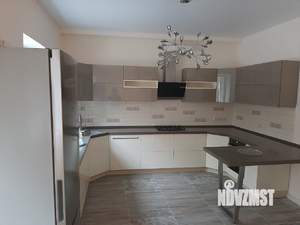 Коттедж 600м², 4-этажный, участок 17 сот.  