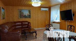 Коттедж 211м&sup2;, 2-этажный, участок 10 сот.  