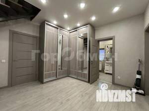 Дом 217м², 2-этажный, участок 17 сот.  