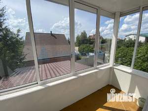 Дом 246м², 3-этажный, участок 10 сот.  