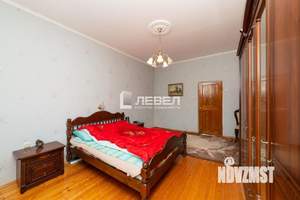 Дом 400м², 2-этажный, участок 15 сот.  