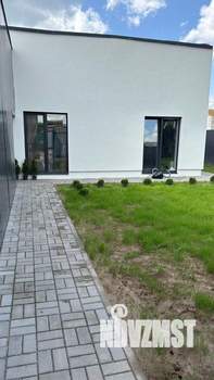 Дом 218м&sup2;, 1-этажный, участок 6 сот.  