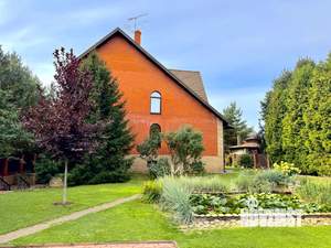 Коттедж 360м&sup2;, 4-этажный, участок 13 сот.  