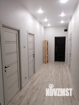 Дом 140м², 2-этажный, участок 6 сот.  