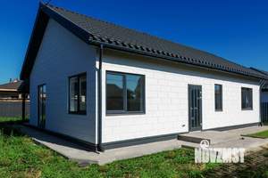 Дом 117м², 1-этажный, участок 6 сот.  