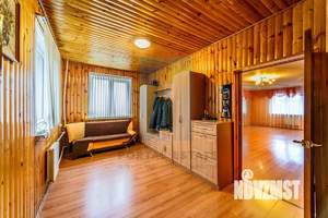 Дом 279м², 3-этажный, участок 10 сот.  