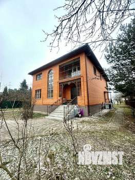 Дом 434м², 2-этажный, участок 30 сот.  