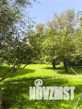 Дом 26м², 2-этажный, участок 7 сот.  