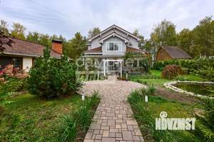 Дом 450м&sup2;, 3-этажный, участок 23 сот.  