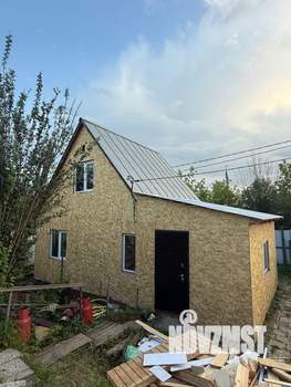 Дом 70м², 2-этажный, участок 6 сот.  