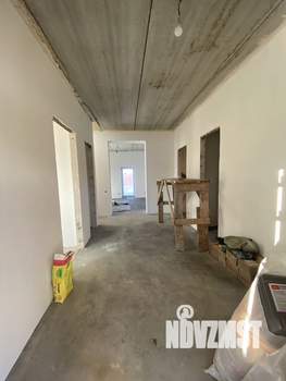 Дом 180м², 3-этажный, участок 6 сот.  