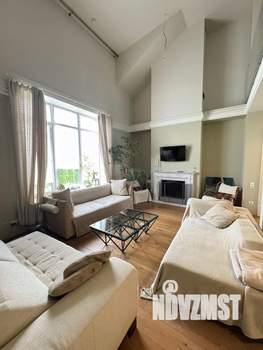 Коттедж 233м², 2-этажный, участок 12 сот.  