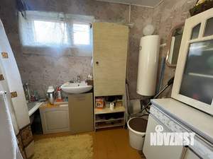 Дом 80м&sup2;, 2-этажный, участок 5 сот.  