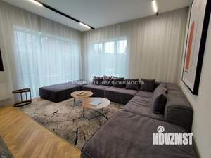 Коттедж 180м², 2-этажный, участок 8 сот.  