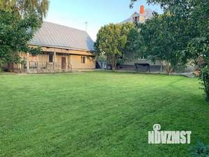 Дом 400м², 3-этажный, участок 4 сот.  