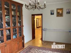 Дом 380м&sup2;, 4-этажный, участок 12 сот.  