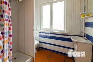 Дом 40м², 2-этажный, участок 6 сот.  