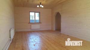 Коттедж 155м², 2-этажный, участок 5 сот.  