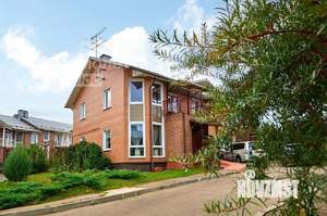 Таунхаус 158м², 2-этажный, участок 7 сот.  