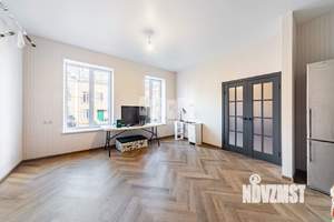 Таунхаус 120м², 3-этажный, участок 1 сот.  