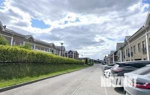 Таунхаус 135м&sup2;, 3-этажный, участок 1 сот.  