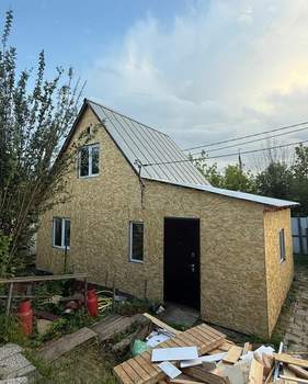 Дом 70м², 2-этажный, участок 6 сот.  