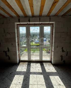 Дом 270м², 2-этажный, участок 6 сот.  