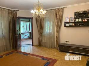 Коттедж 350м², 4-этажный, участок 12 сот.  